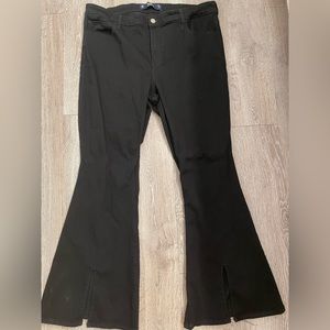 Plus size black flare Jean